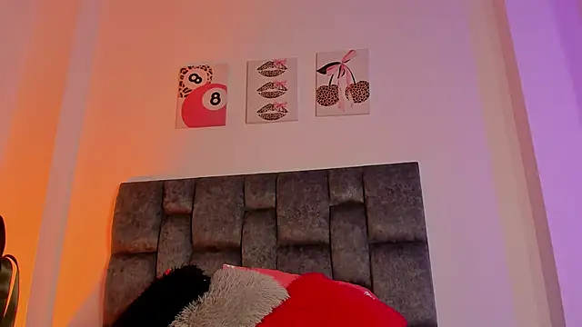 kittymonroe1 online show from January 2026 06:00:02 PM