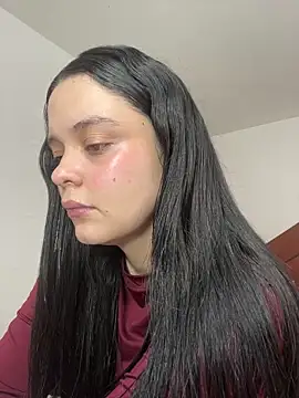 Selena Roa online show from January 2026 04:00:01 PM