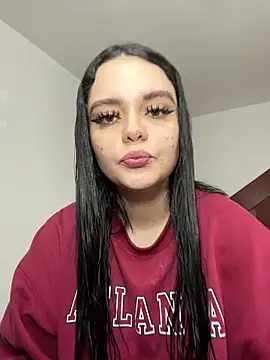 Selena Roa online show from February 2026 04:31:02 PM