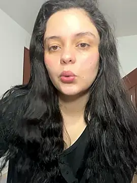 Selena Roa online show from January 2026 03:40:02 PM