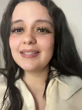 Selena Roa online show from March 2026 02:22:02 PM