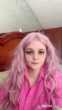 Snapshot of Selena_Roa chatting on July 2026 05:06:02 PM Selena Roa online show from July 2026 05:06:02 PM
