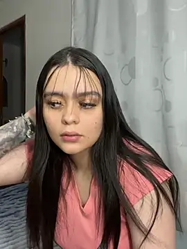 Selena Roa online show from April 2026 02:50:02 AM