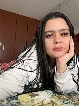 Selena Roa online show from April 2026 12:07:02 PM