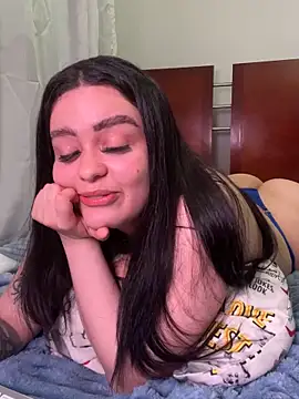 Selena Roa online show from November 2025 01:10:01 AM