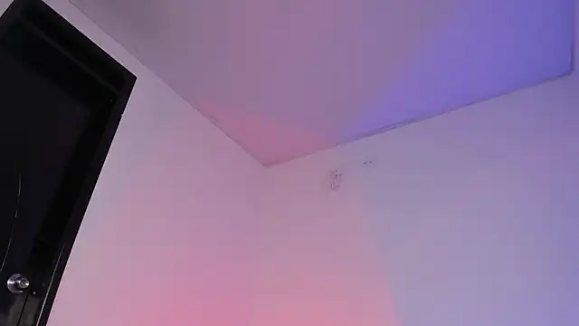 miah storm online show from March 2026 01:16:02 AM