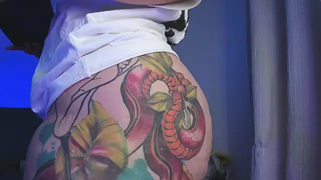 miah storm online show from February 2026 03:12:02 AM