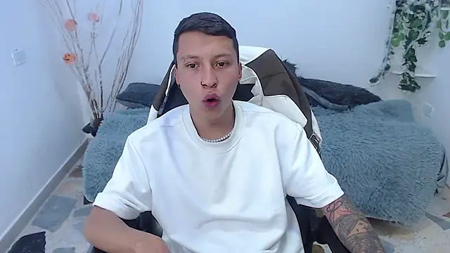 Martin West online show from October 2025 04:07:02 PM