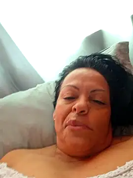 viviana-sexi online show from May 2026 12:00:01 PM