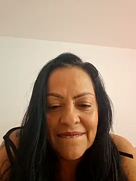 Snapshot of viviana-sexi chatting on June 2026 04:46:02 PM viviana-sexi online show from June 2026 04:46:02 PM
