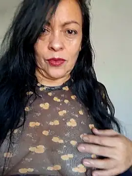 viviana-sexi online show from April 2026 03:30:01 PM