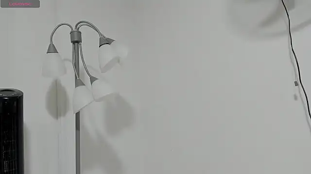 mirandaduboiss online show from April 2026 01:06:02 PM