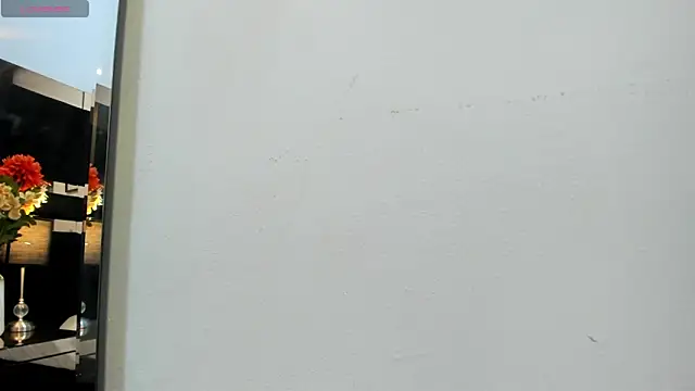 mirandaduboiss online show from May 2026 04:57:02 PM