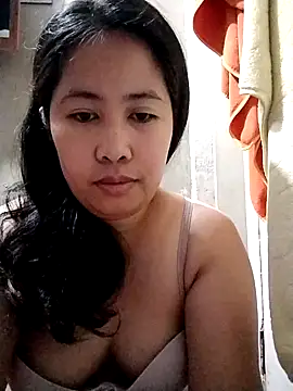 Creamy Pussycat28 online show from November 2025 08:35:02 PM