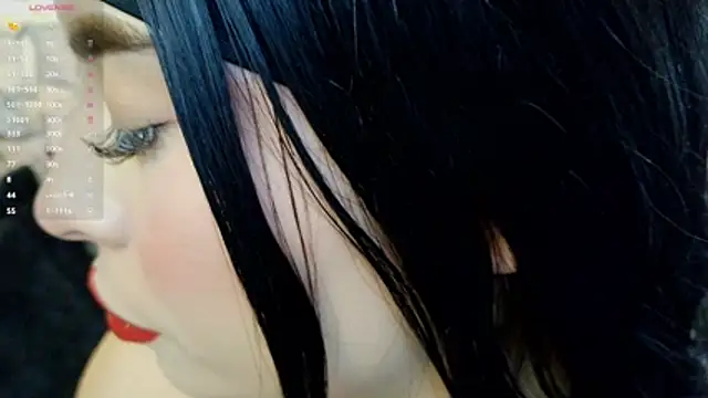 Snapshot of mia_roux1 chatting on November 2025 11:27:01 PM mia roux1 online show from November 2025 11:27:01 PM