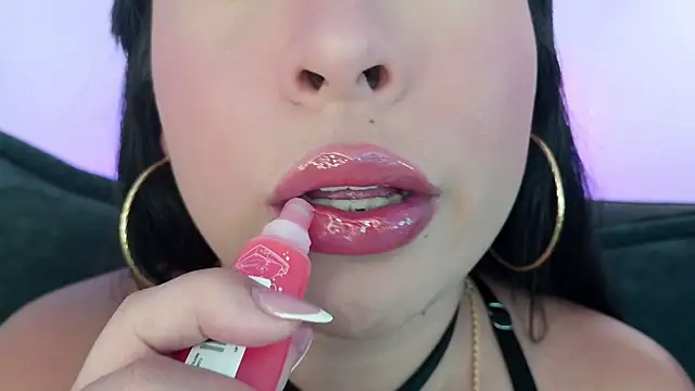 mia roux1 online show from May 2026 12:10:02 AM