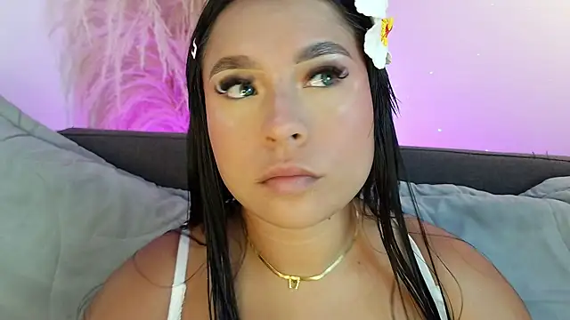 mia roux1 online show from May 2026 07:28:02 PM