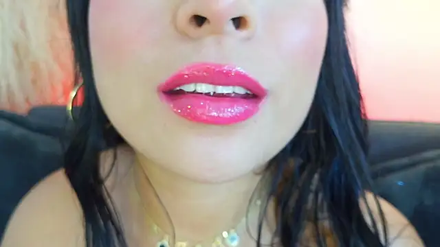 mia roux1 online show from March 2026 05:21:02 AM