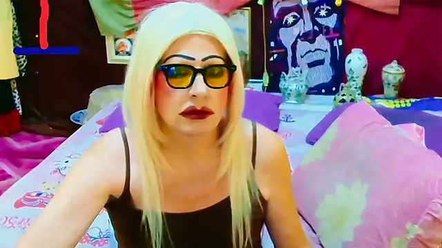 horni4luv online show from December 2025 11:38:02 PM