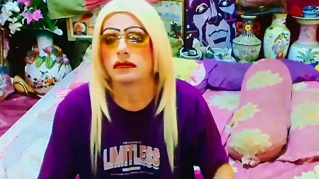 horni4luv online show from November 2025 11:38:02 PM