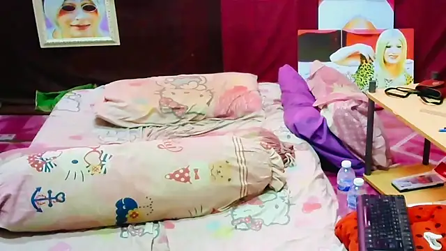 horni4luv online show from April 2026 11:55:02 PM