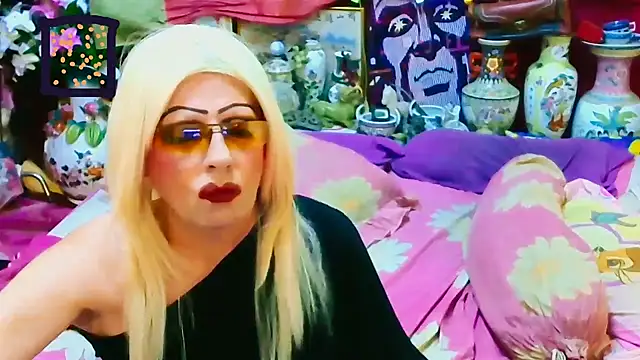 horni4luv online show from December 2025 11:28:02 PM