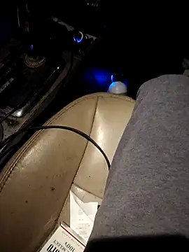 Snapshot of smoothkFire chatting on November 2025 06:47:02 AM smoothkFire online show from November 2025 06:47:02 AM