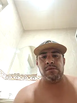 Snapshot of Manu2412 chatting on October 2025 06:02:02 AM Manu2412 online show from October 2025 06:02:02 AM