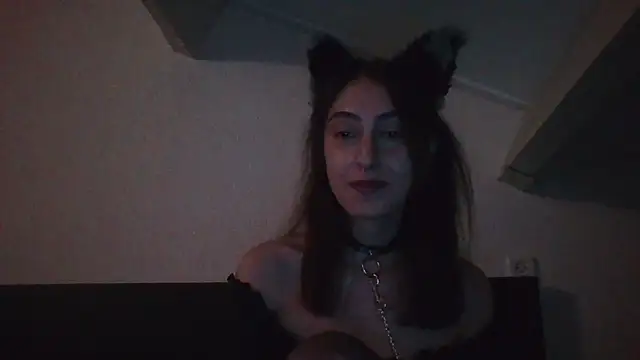 Snapshot of maki_reiko chatting on October 2025 12:33:02 AM maki reiko online show from October 2025 12:33:02 AM