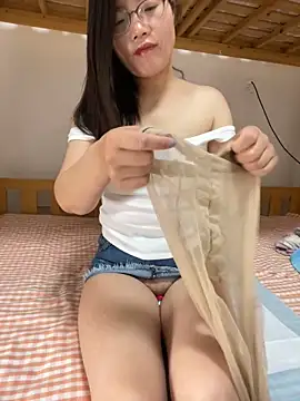 Snapshot of Nlen_baby chatting on May 2026 06:14:01 PM Nlen baby online show from May 2026 06:14:01 PM