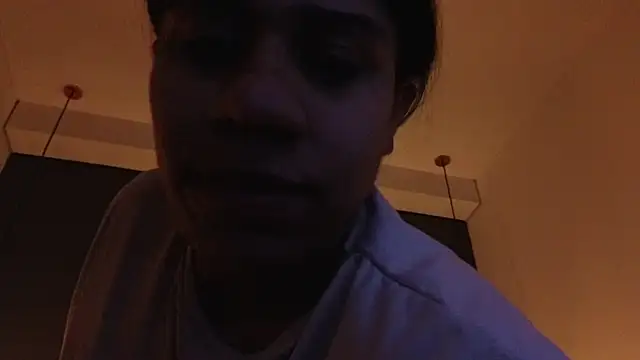 Snapshot of Miss_ambrer_ chatting on June 2026 04:29:02 AM Miss ambrer online show from June 2026 04:29:02 AM