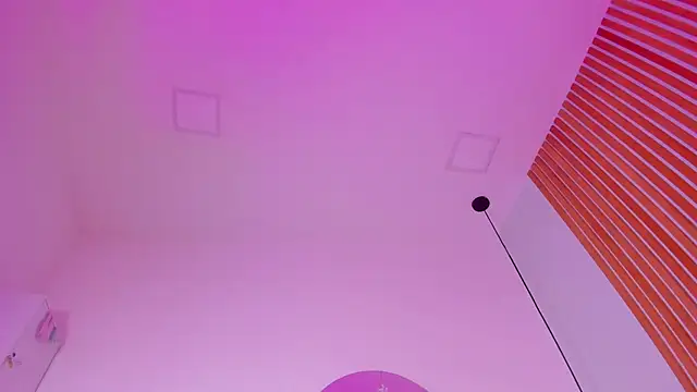 Miss ambrer  online show from December 2025 04:34:02 AM