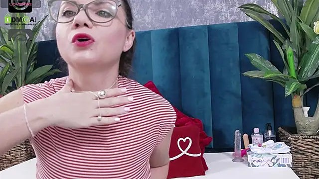 Roxie Anne online show from March 2026 05:31:02 AM