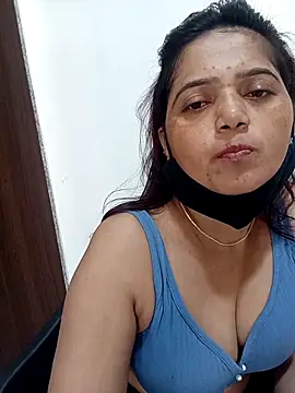 Bengoli couple online show from November 2025 03:38:01 AM