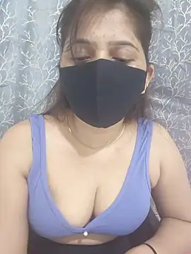 Bengoli couple online show from December 2025 03:24:01 PM