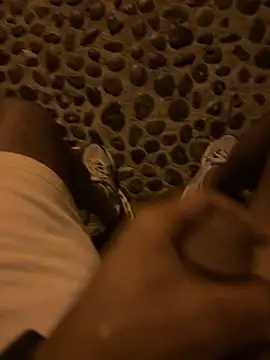 Rico1 1 online show from November 2025 12:03:02 AM