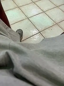 Rico1 1 online show from November 2025 12:09:01 PM