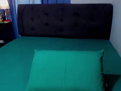 amalia92 online show from November 2025 04:56:01 AM