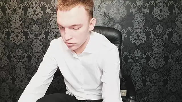 Snapshot of Derek_Banville chatting on October 2025 12:26:02 PM Derek Banville online show from October 2025 12:26:02 PM