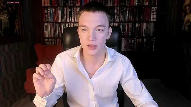 Snapshot of Derek_Banville chatting on November 2025 08:12:01 PM Derek Banville online show from November 2025 08:12:01 PM