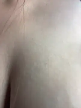 kitty-20x online show from December 2025 08:42:02 PM