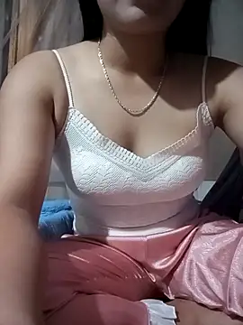 Snapshot of -Lanaa- chatting on October 2025 01:54:02 PM -Lanaa- online show from October 2025 01:54:02 PM