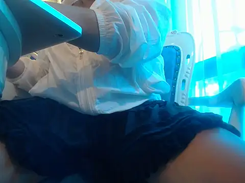 Snapshot of T_mon chatting on November 2025 06:19:01 AM T mon online show from November 2025 06:19:01 AM