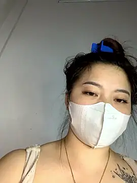 Snapshot of helo-kitty chatting on January 2026 08:57:02 PM helo-kitty online show from January 2026 08:57:02 PM