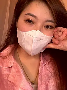 Snapshot of helo-kitty chatting on January 2026 02:21:01 PM helo-kitty online show from January 2026 02:21:01 PM