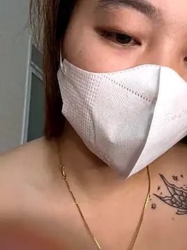 Snapshot of helo-kitty chatting on December 2025 08:05:02 AM helo-kitty online show from December 2025 08:05:02 AM