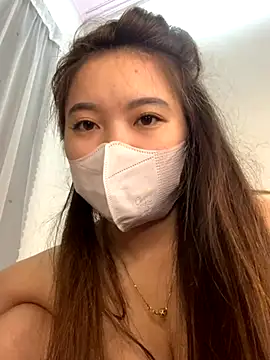 Snapshot of helo-kitty chatting on November 2025 03:15:01 PM helo-kitty online show from November 2025 03:15:01 PM