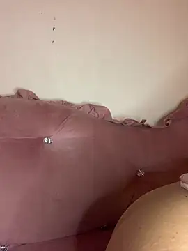 Snapshot of helo-kitty chatting on February 2026 03:02:02 PM helo-kitty online show from February 2026 03:02:02 PM