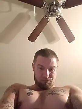 DadDDick925 online show from November 2025 12:44:02 PM