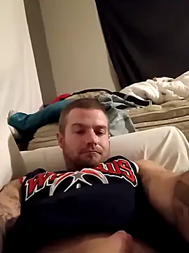 DadDDick925 online show from November 2025 11:58:02 AM